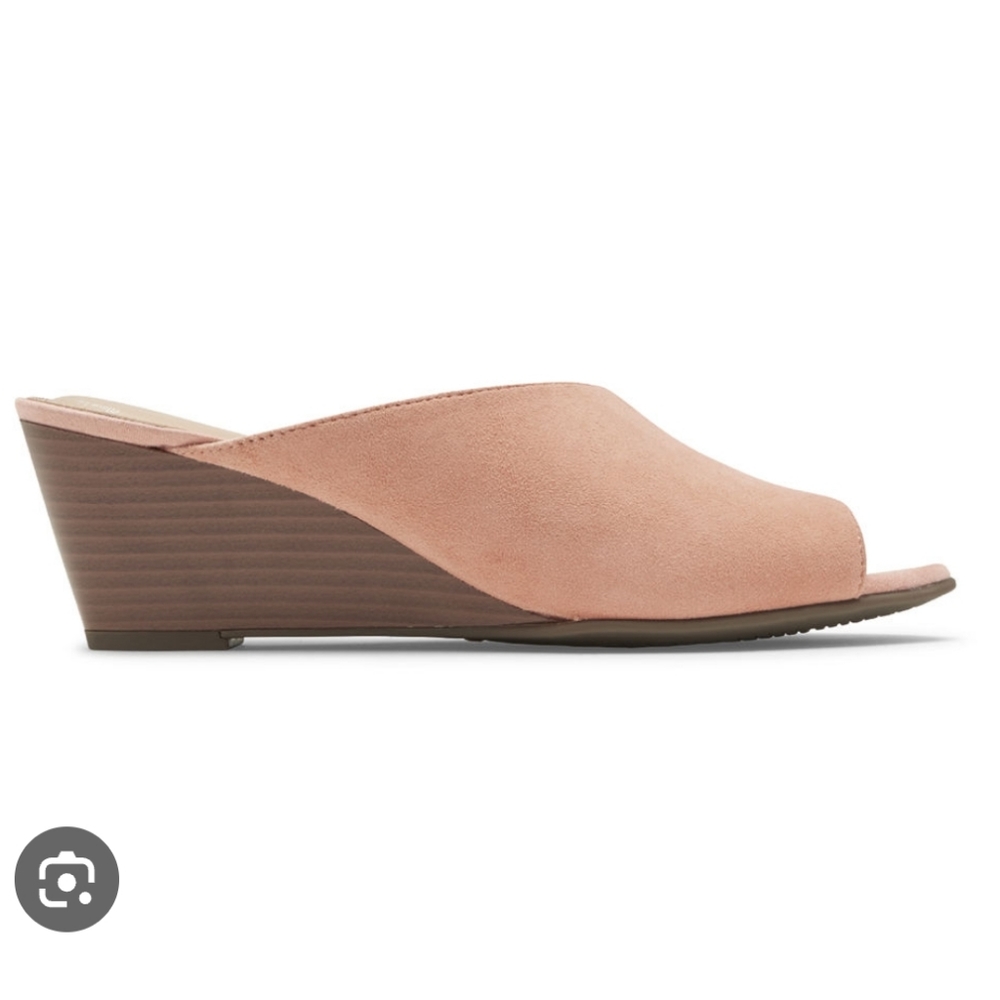 Rockport Taylor Assymetrical Slides in Suede - 8.5 - Picture 3 of 14